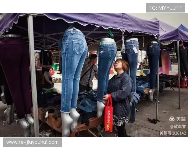 从绿茵场到街头小摊 足球退役球员转行卖肠粉创业记